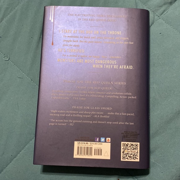 The Red Queen Collection Series Books 1 - 4 and cruel Crown by Victoria Aveyard - Picture 11 of 15